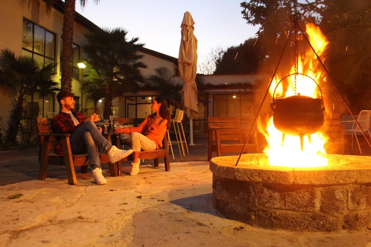 Eden Inn Zichron Ja’akow Exterior foto