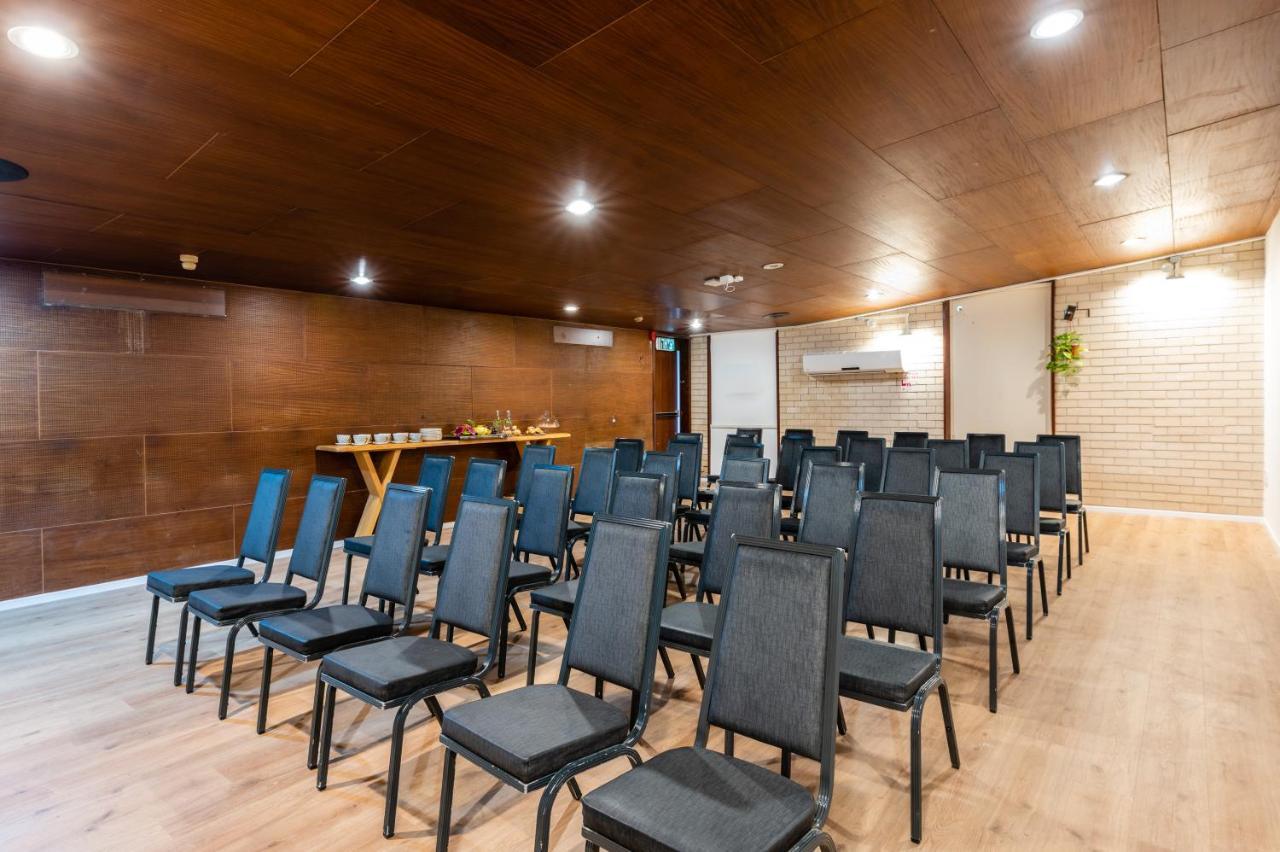 Eden Inn Zichron Ja’akow Exterior foto